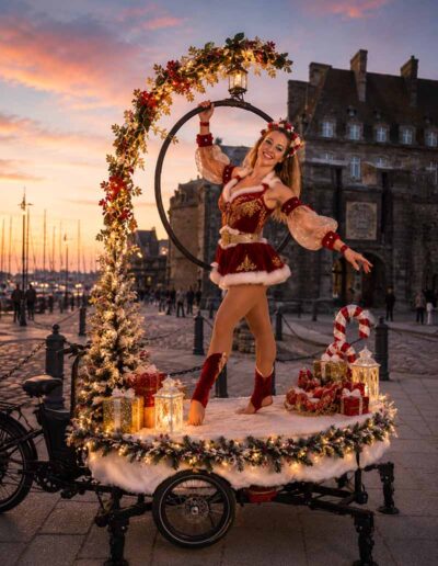 Char de Noel et Mere Noel